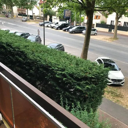 Apartment Near To Paris
